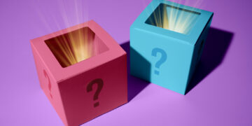 Understanding the Difference Between Free Spins and Free Play in Online Casinos