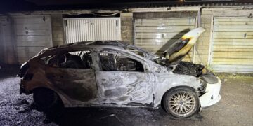 Loud bangs heard as 999 crews race to Swindon car fire