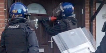Wiltshire Police smash through wrong door in raid gone wrong