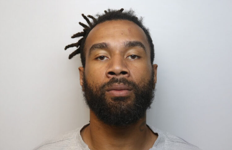Swindon man wanted for alleged breaches of non-molestation order