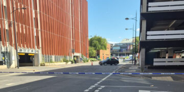 Man in distress on Swindon car park sparks town centre cordon