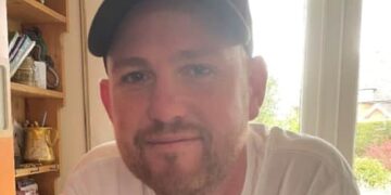 Police are urgently searching for a missing man from Devizes area