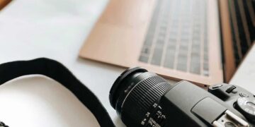 Top 10 Tools Every Content Creator Should Know