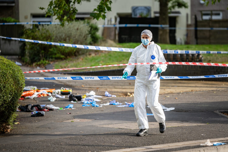 Attempted murder arrests as two men stabbed in Bristol attack