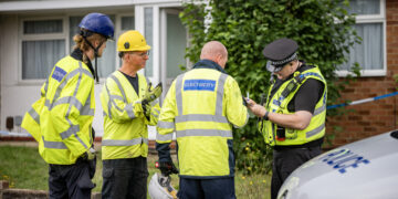 Man arrested after police find cannabis factory in Swindon home
