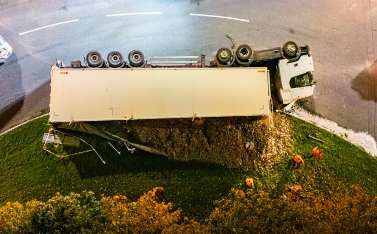 Driver arrested after flipping lorry on roundabout in Chippenham
