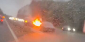 Car bursts into flames after three-vehicle crash on M4 near Wiltshire