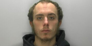 Suspected stalker from Swindon wanted by nearby police force