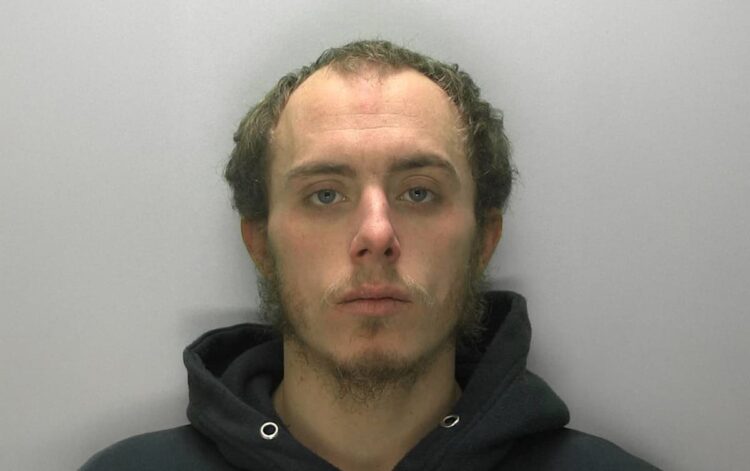 Suspected stalker from Swindon wanted by nearby police force