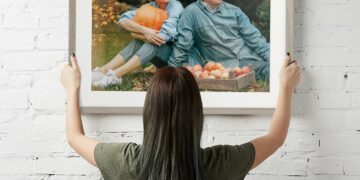 From the Lens to the Wall: How Families Turn Home Photos Into Lasting Art