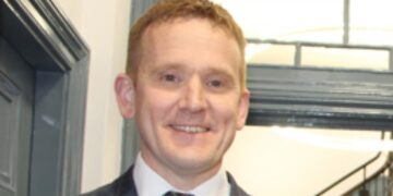 No prison for ex-headteacher after sex chat with ‘teenage boy’