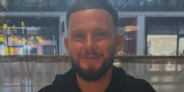 Family pay tribute to ‘much loved daddy’ who died in M4 crash