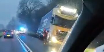 Major delays on A429 near Malmesbury after lorry ends up in ditch