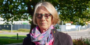 Woman who smoked for 55 years urges others to give up habit