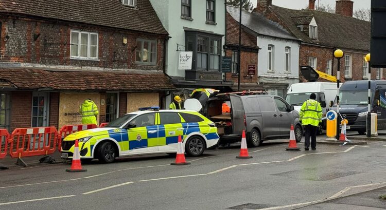 Police hunt lorry driver who caused damage to Marlborough shop