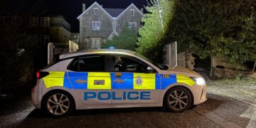 Forensics attend derelict building amid Chippenham murder probe
