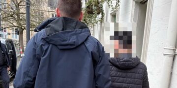 Suspect arrested after immigration officers visit Calne business
