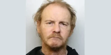Bath sex offender jailed for asking schoolgirls sexual question