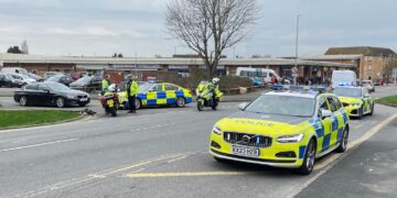 Police swarm part of Swindon after violent robbery of superbike