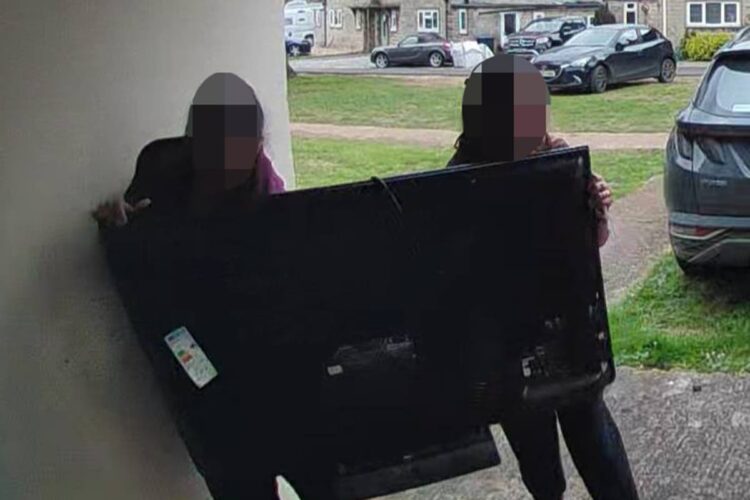 Would-be thieves return TV to doorstep after discovering it’s broken