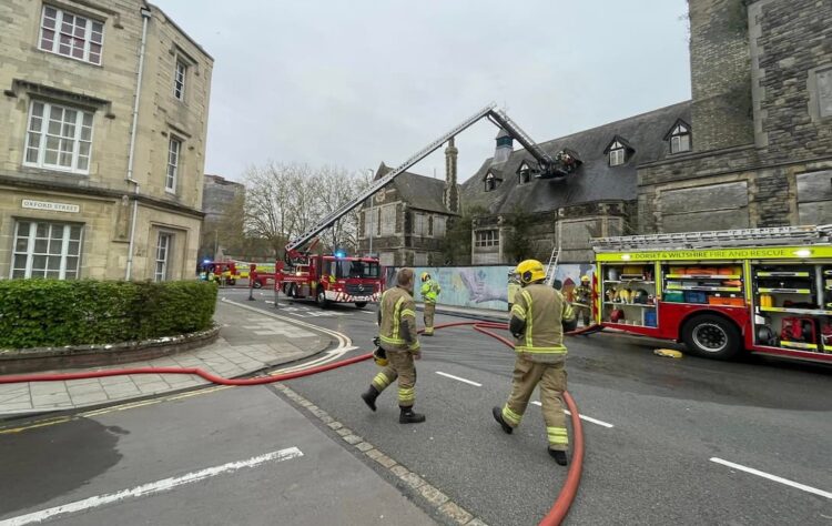 Firefighters battle blaze at derelict Mechanics’ Institute in Swindon
