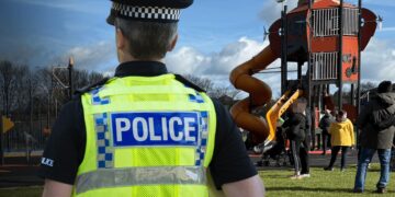Police patrol after anti-social youths plague new Calne play park