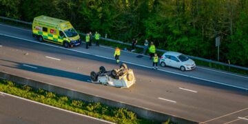 M4 crash: Miraculous escape for driver as Land Rover overturns