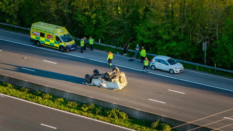 M4 crash: Miraculous escape for driver as Land Rover overturns