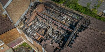 Police launch arson probe after building in Swindon ‘set on fire’