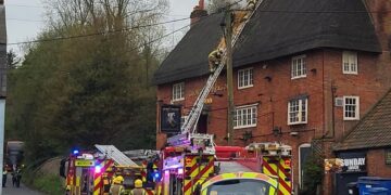 Police close major route after fire breaks out at pub near Devizes