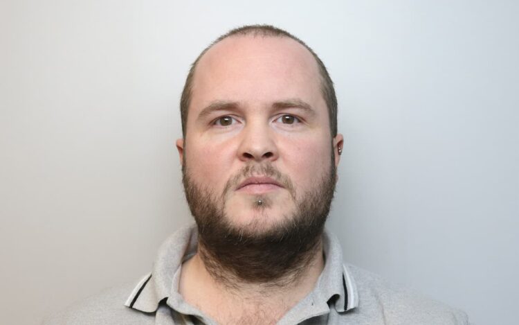Swindon paedophile ‘traded sadistic and degrading’ child images