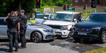 Suspect crashes car ten seconds into Chippenham police chase