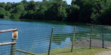 Fonthill Bishop lake