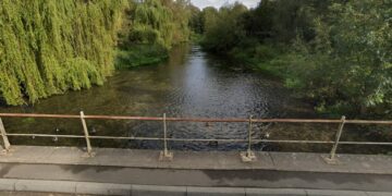 Council warning after child who swam in Wiltshire river hospitalised