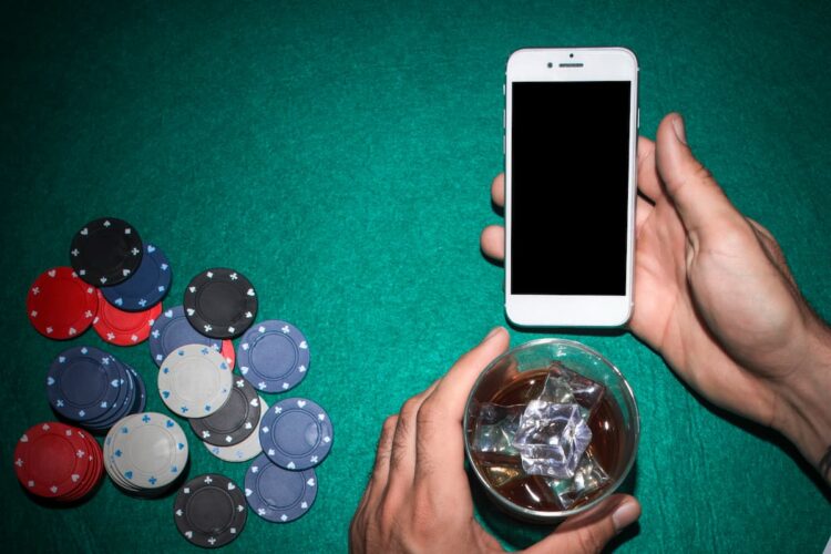 Limits That Actually Hold: A Player’s Guide to Bankroll Tools at Online Casinos