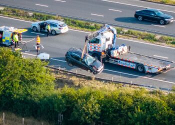 Horror M4 crash claims life of teen as car careers off carriageway