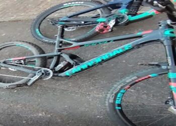 Teenage boy robbed by masked pair on electric bike in Swindon