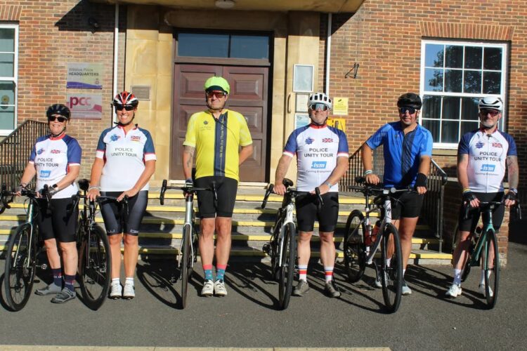 Wiltshire Police riders begin 185-mile tribute to fallen officers
