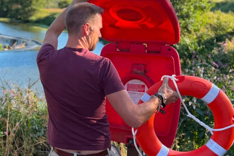 Life-saving buoy stolen from popular swimming spot near Wiltshire