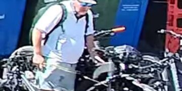 Wiltshire Police hunt man after electric bike worth £7,000 stolen