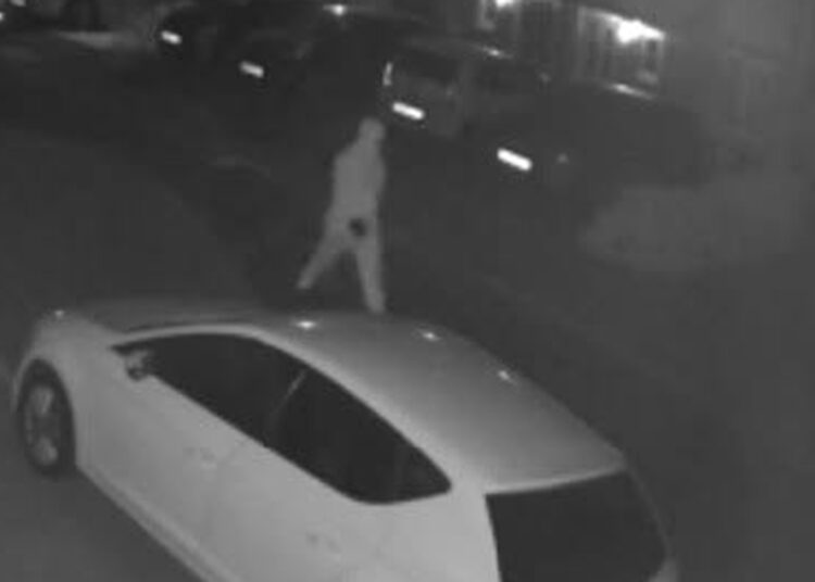 Three men steal expensive VW during nighttime Salisbury burglary
