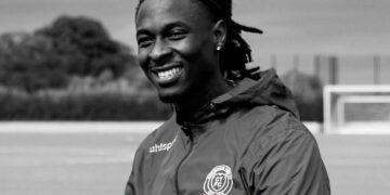 Former Chippenham Town FC player dies during match aged 25