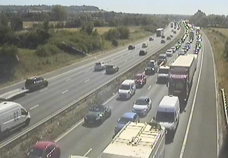 Major delays on M4 as emergency services attend Wiltshire crash