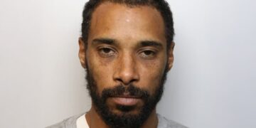 Swindon police launch manhunt for suspect after serious assault