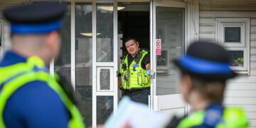 Man arrested for kidnap after woman stabbed in Swindon incident