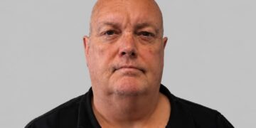 Swindon child sex offender in custody after downloading MILF app