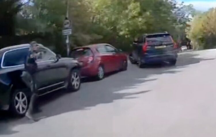 Armed cops arrest pair at gunpoint on Malmesbury roundabout