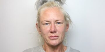 Prolific shoplifter jailed after stealing toys and clothes in Swindon
