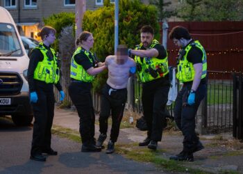 Man arrested after police respond to incident in Chippenham street