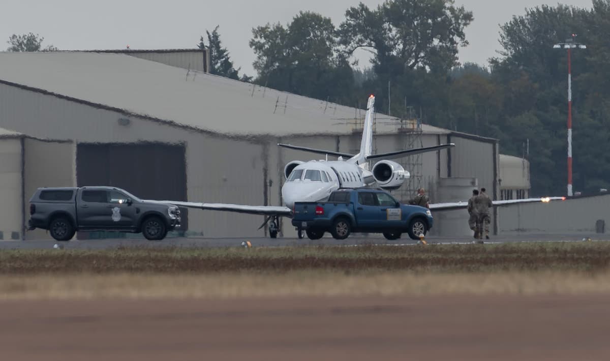 Military surround jet after 'accidental' landing at RAF Fairford